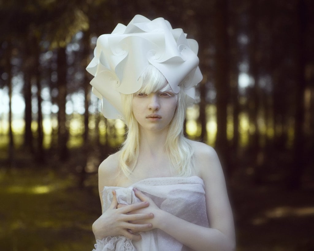 Nastya Zhidkova é a albina mais linda do mundo
