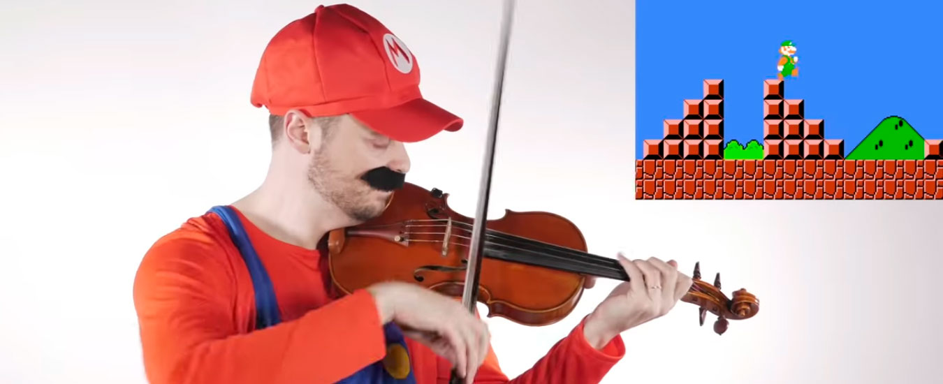 Músico acompanha fase de Mario Bros no violino