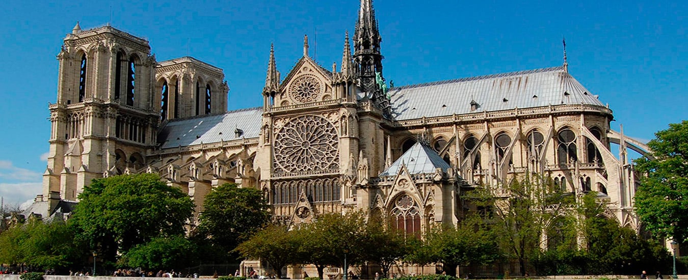 Timelapse mostra a criação da Catedral de Notre-Dame