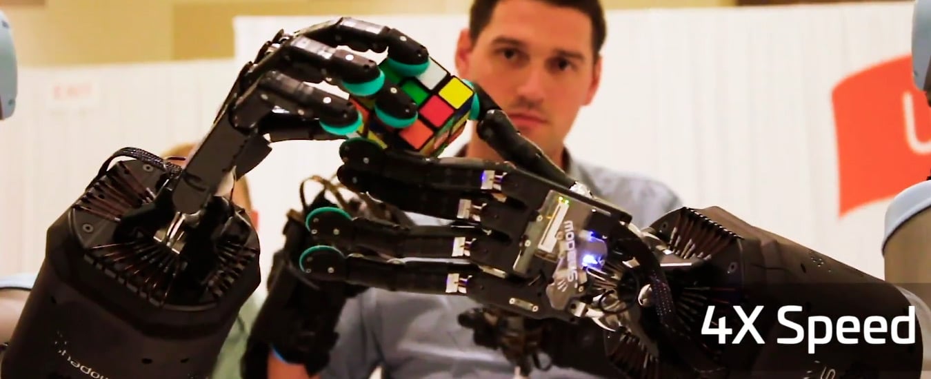 Braços robóticos tele operados oferece sensação tátil