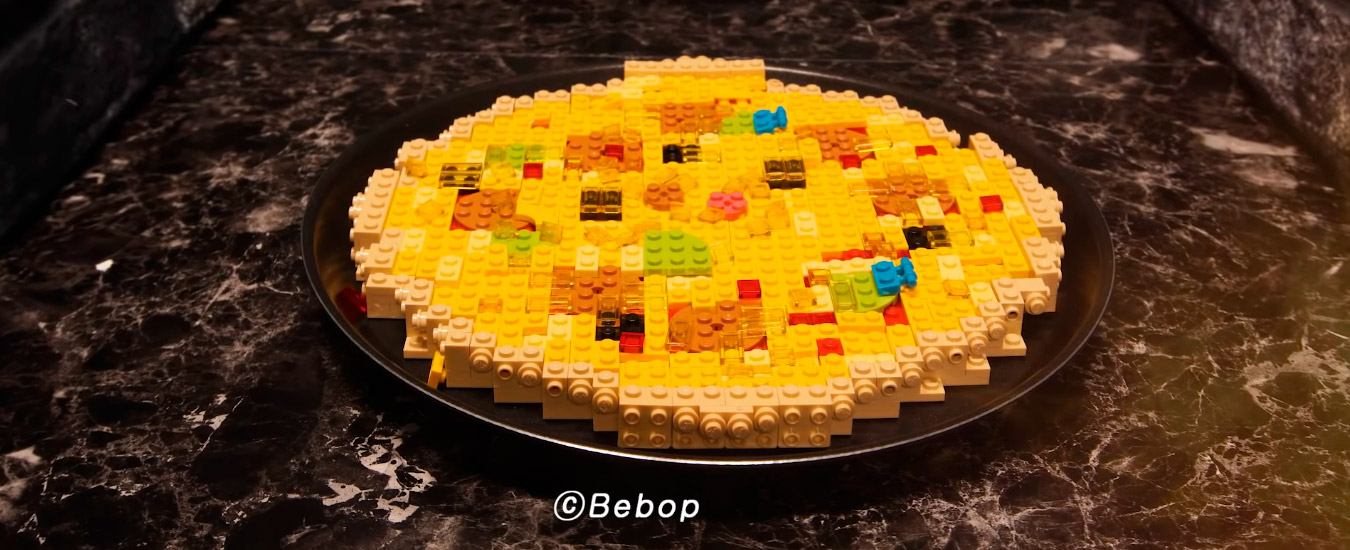 Uma animação stop-motion de pizza de LEGO