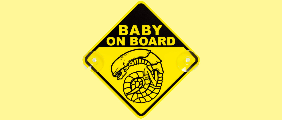 Bebê Alien a Bordo é o adesivo perfeito para o carro