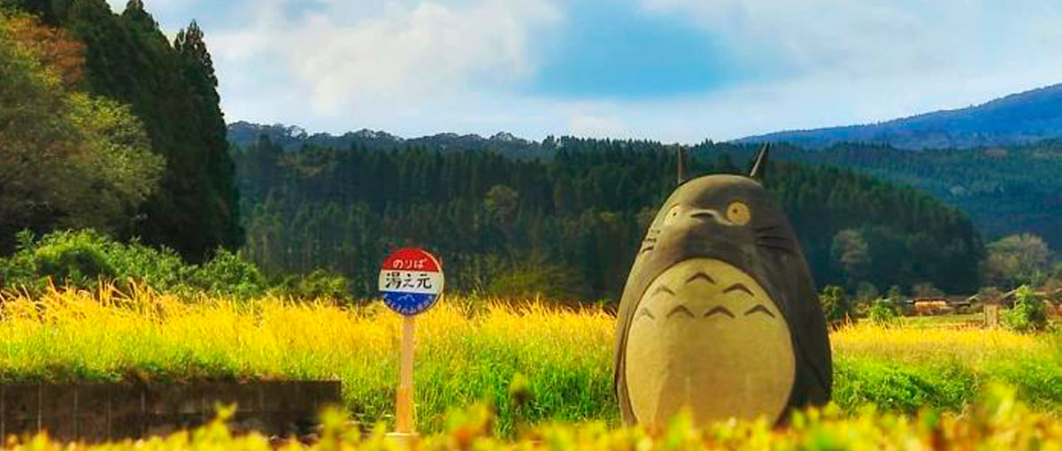 Avós constroem um ponto de ônibus do Totoro para seus netos-GEEKNESS (4)