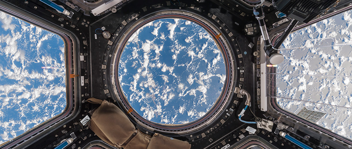 Um astronauta e um fotógrafo documentam como é a vida na ISS