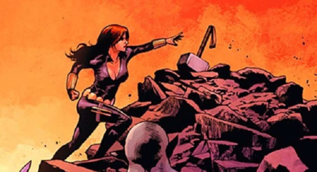 Viúva Negra empunha o Mjolnir e se torna Thor em multiverso da Marvel