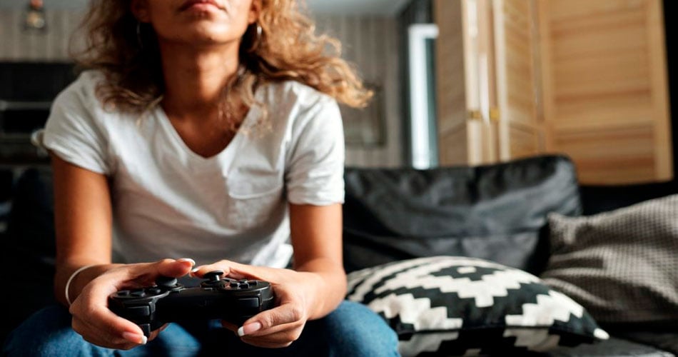 Mulheres são maioria em jogos online no Brasil, diz estudo