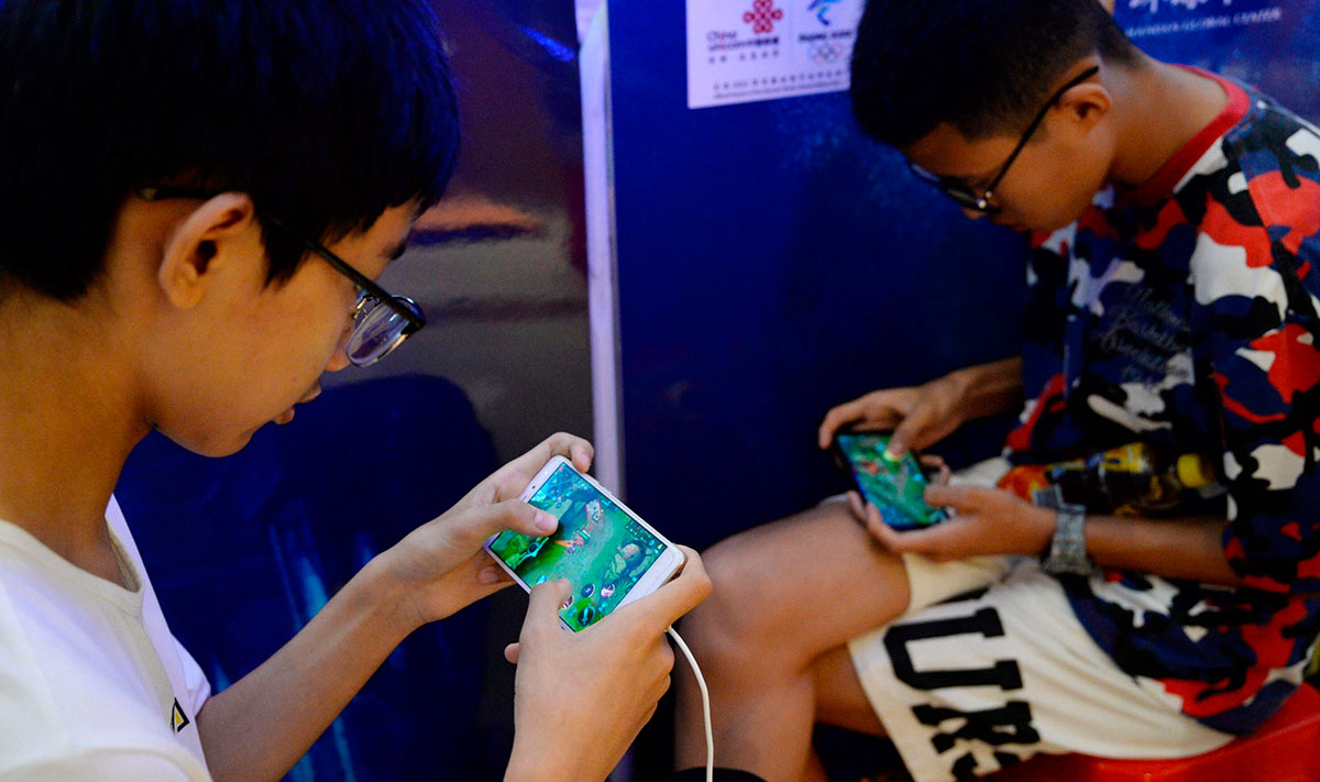 China limita jogos online para menores a 3h semanais