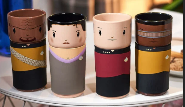 Os copos caricatos de Star Trek: The Next Generation
