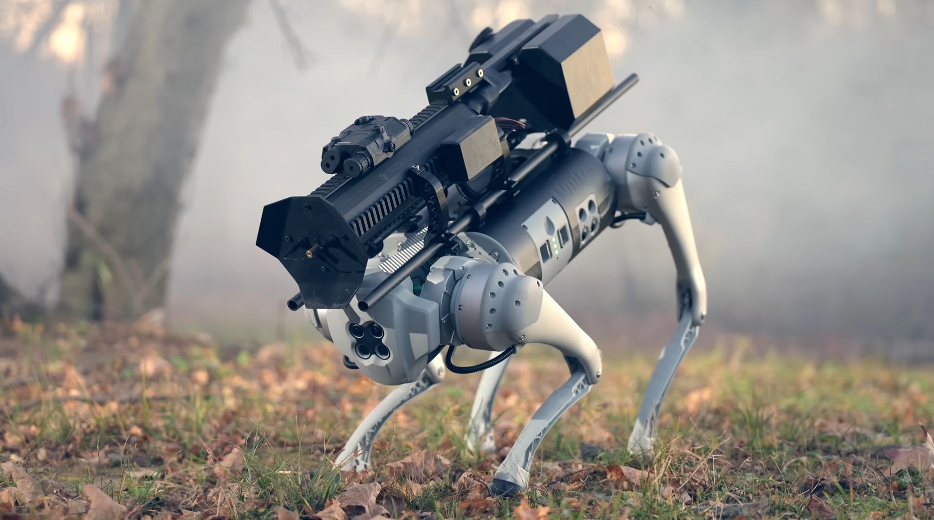 Empresa lança robô cachorro com lança chamas