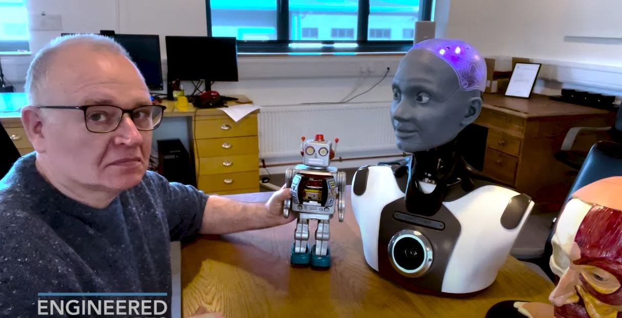 Robô humanóide Ameca AI agora pode clonar vozes, incluindo a de Morgan Freeman