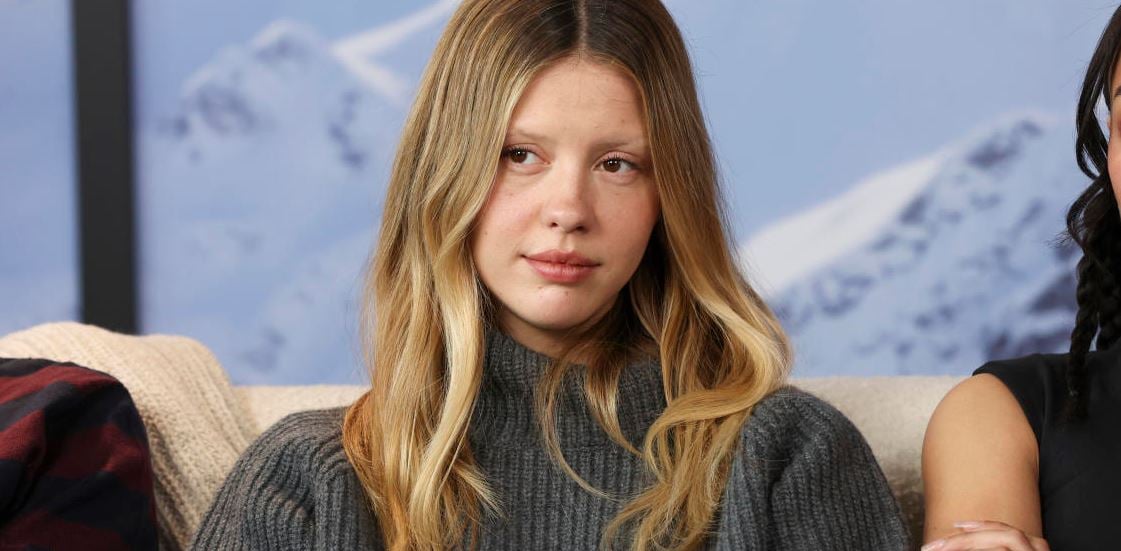 Mia Goth fala sobre trabalhar em Frankenstein de Guillermo Del Toro