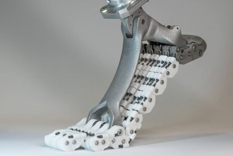 SoftFoot Pro, uma prótese Inovadora que imita os ossos de um pé humano real