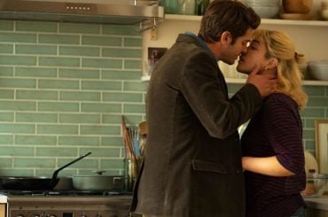 Andrew Garfield e Florence Pugh: Ator descreve cena íntima em que não ouviu o 'corta'