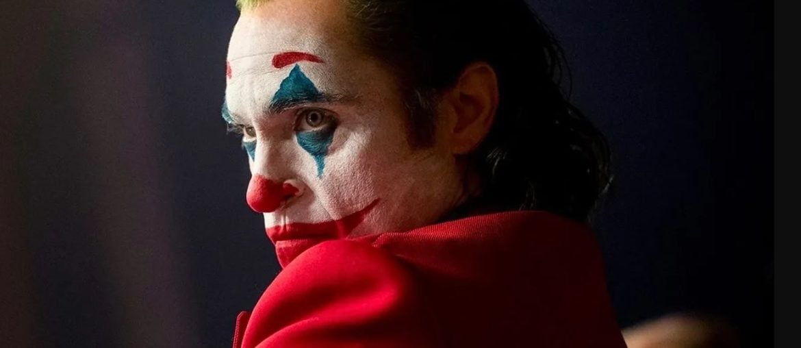 Joaquin Phoenix revela que conversou com Christopher Nolan sobre interpretar o Coringa em ‘O Cavaleiro das Trevas’: ‘Eu Não Estava Pronto’