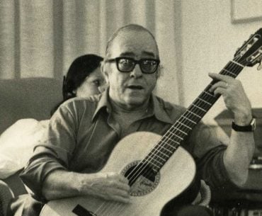 Vinicius de Moraes ganha novo site oficial em comemoração aos 111 anos