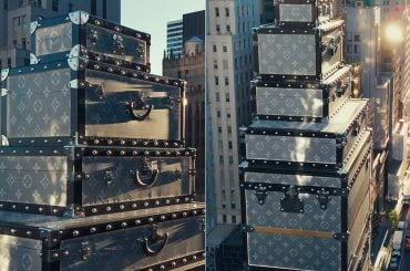 Loja da Louis Vuitton em Nova York se transforma em ‘pilha de caixas’ para o Natal