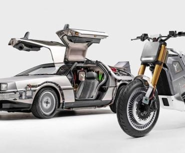 Moto elétrica inspirada no DeLorean de De Volta para o Futuro é revelada pela DAB Motors