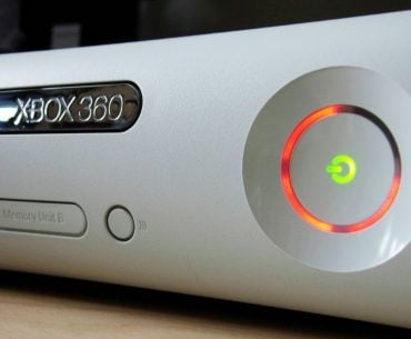 Suéter feio do Xbox 360 de ‘três luzes vermelhas da morte’ esgota rapidamente