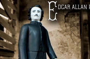 Super7 lança figura de Edgar Allan Poe para celebrar seu 216º aniversário