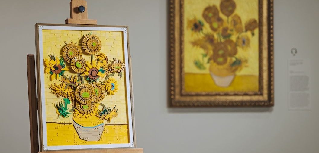 LEGO Girassóis recria a famosa obra de Van Gogh com peças de montar