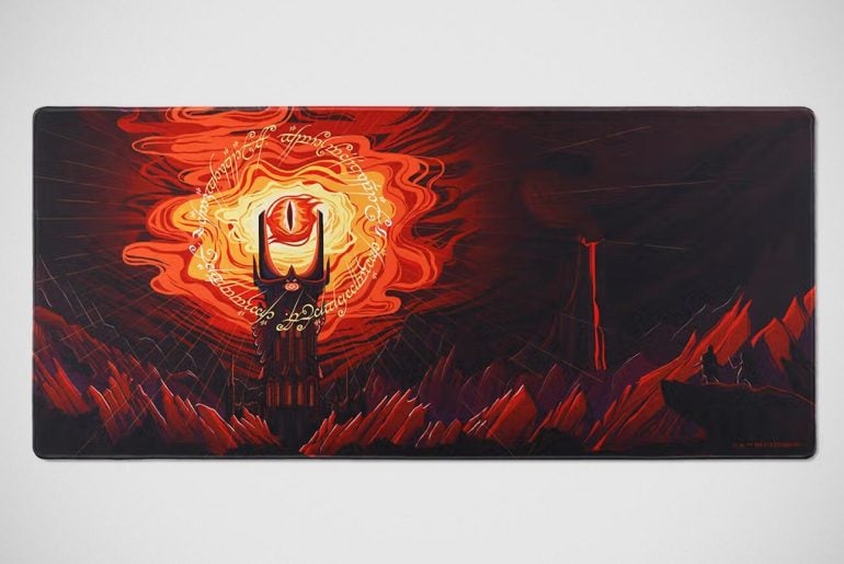 Mousepad da Torre de Sauron deixa o setup de qualquer fã mais bonito