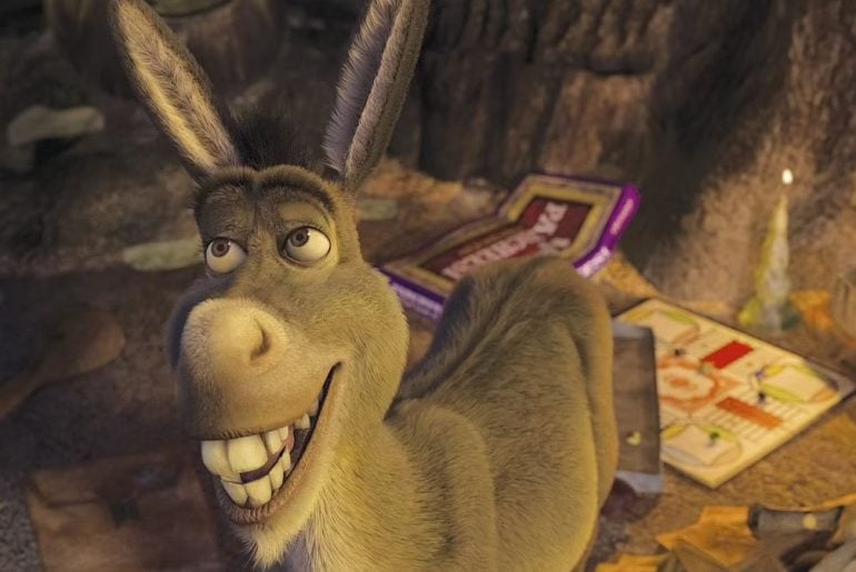 Burro que inspirou personagem de Shrek morre aos 30 anos