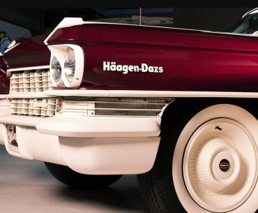 Haagen-Dazs e West Coast Customs criam Cadillac inspirado em sorvete para comercial do Super Bowl