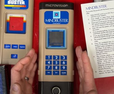 Antes do Game Boy, veio o Microvision em 1979