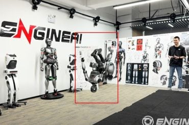 EngineAI apresenta o PM01, o primeiro robô humanoide que dá um mortal para frente