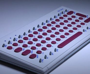 Este teclado retro inspirado no Game Boy é incrível e irritante ao mesmo tempo