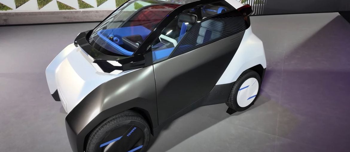 Toyota FT-Me 2025 eleva os microcarros elétricos a outro patamar com tecnologia de teto solar