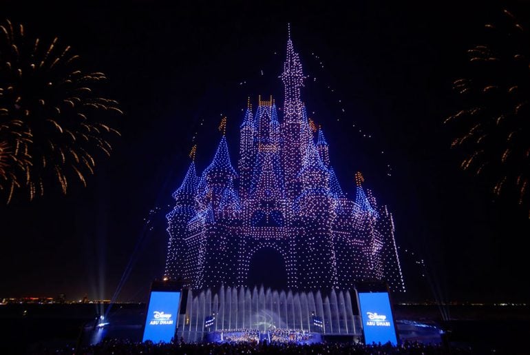 Disneyland Abu Dhabi Brilha com Espetáculo de Drones que Bate Recordes – e a Tecnologia por Trás é de Cair o Queixo