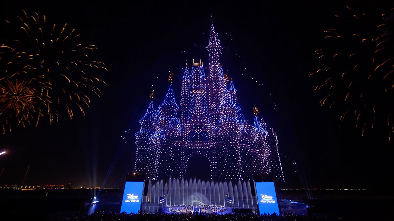 Disneyland Abu Dhabi Brilha com Espetáculo de Drones que Bate Recordes – e a Tecnologia por Trás é de Cair o Queixo