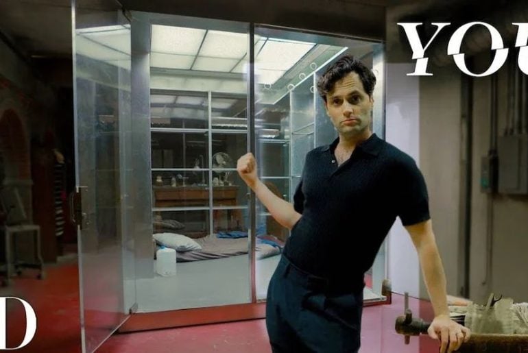 O segredo por trás da icônica gaiola de You: os detalhes macabros do cenário com Penn Badgley