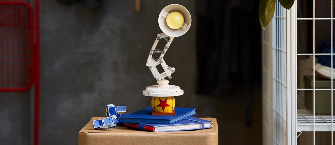 Novo conjunto LEGO Ideas homenageia o mascote da Pixar em um kit cheio de detalhes e surpresas