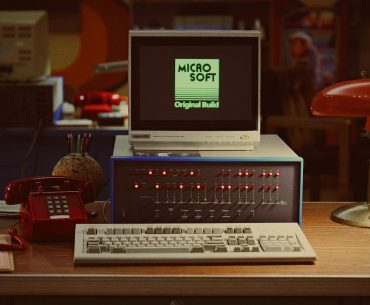 Microsoft recria sua lendária garagem dos anos 70 com tecnologia moderna em homenagem aos 50 anos
