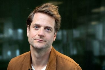 Sebastian Siemiatkowski, CEO que substituiu humanos por IA agora se arrepende amargamente