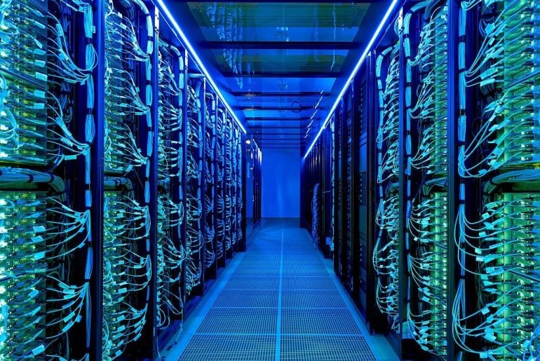 China começa a montar rede com supercomputador espacial movido a IA