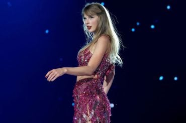 Taylor Swift recupera todos os direitos sobre sua discografia e agora é dona de toda a própria música