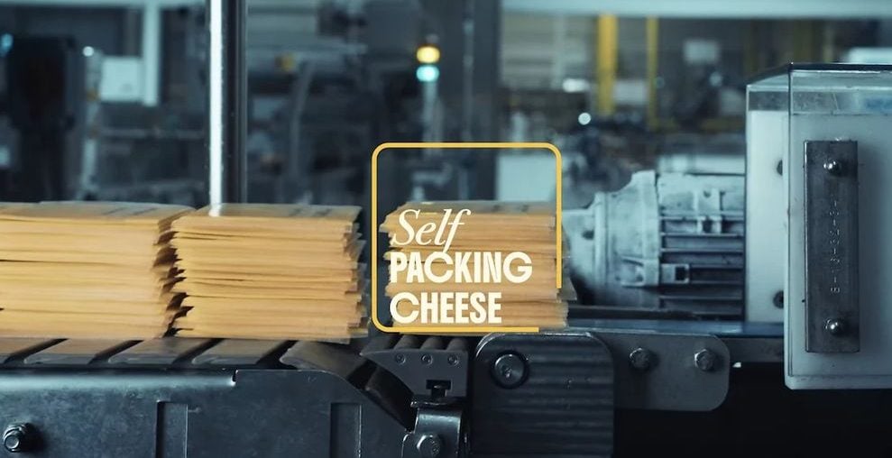 Nestlé cria embalagem feita de queijo para reduzir desperdício e impacto ambiental