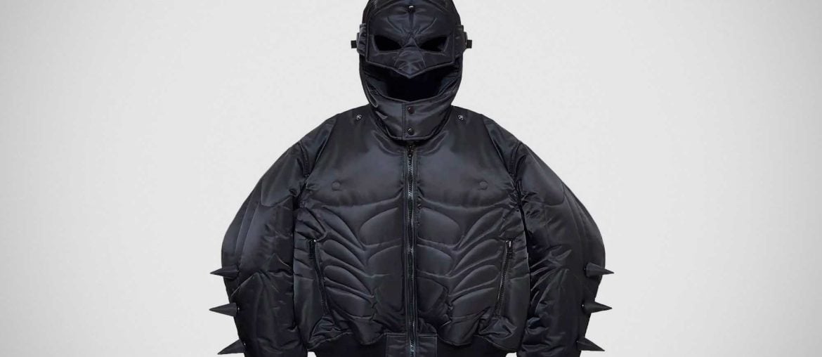 Jaqueta Bomber do Batman se transforma em uma Batsuit