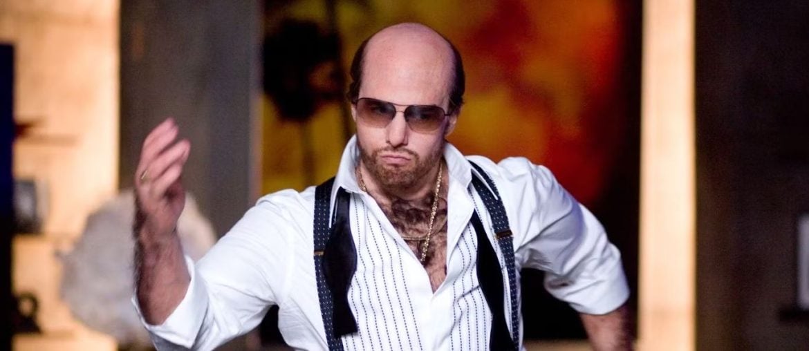 Michael Cera conta que conheceu Tom Cruise pela primeira vez levando bronca dele caracterizado como Len Grossman de Trovão Tropical