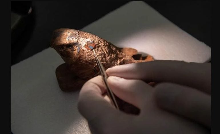 Azul egípcio: Pigmento de 5 mil anos é recriado por cientistas usando técnicas antigas
