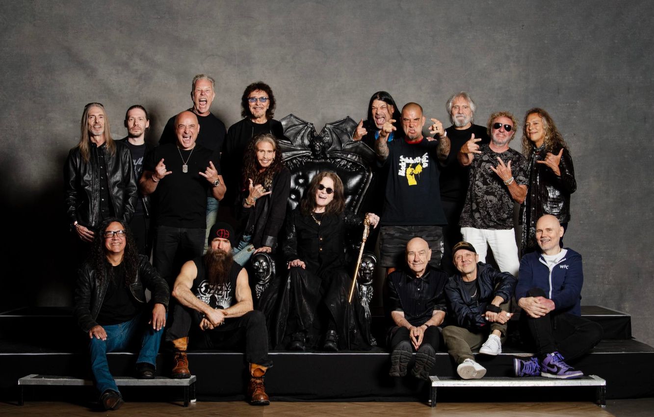 Black Sabbath encerra a carreira com show épico, histórico e emocionante