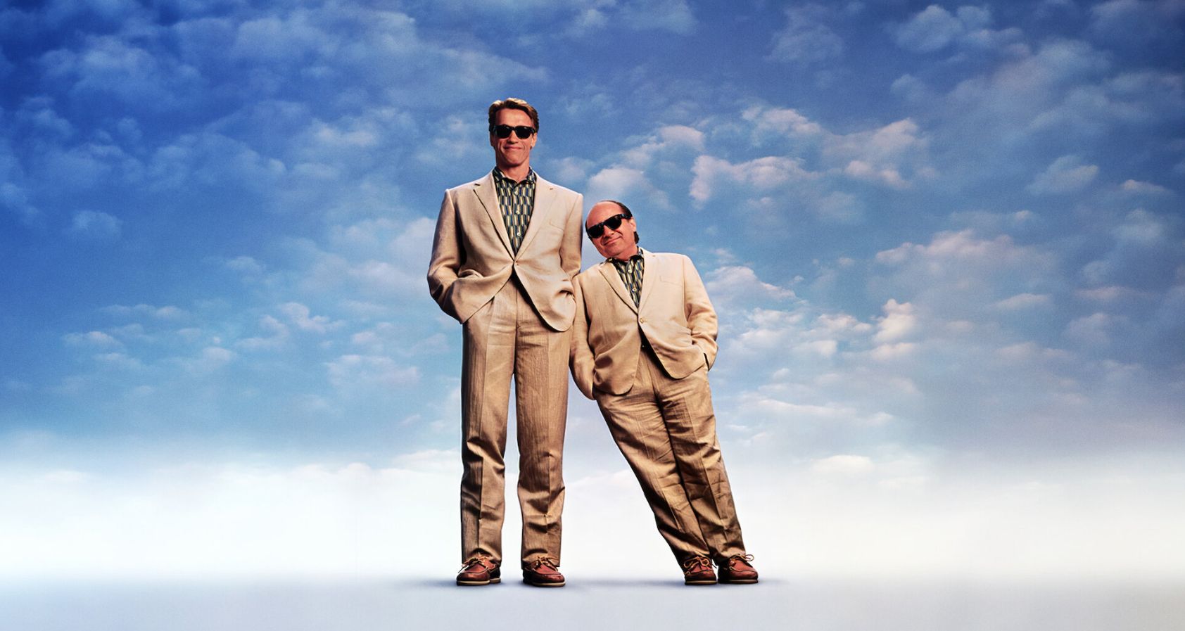 Arnold Schwarzenegger revela que Irmãos Gêmeos foi o filme mais lucrativo de sua carreira