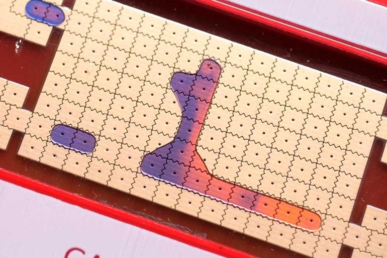 Esqueça o clássico da Nokia: agora dá para jogar o jogo da cobrinha com pixels de água
