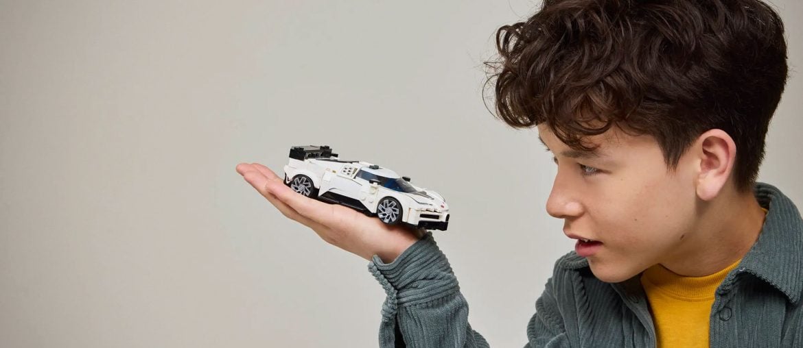 LEGO lança versão do Bugatti Centodieci que (dessa vez) cabe no seu bolso