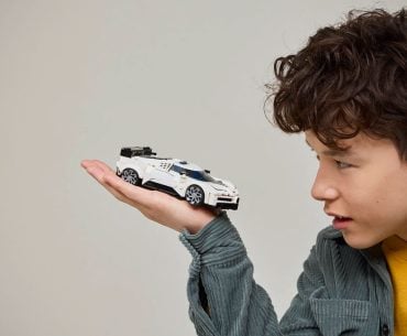 LEGO lança versão do Bugatti Centodieci que (dessa vez) cabe no seu bolso