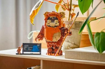 Wicket, o Ewok, ganha versão em LEGO (e até um lanchinho)