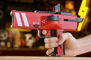 Criador constrói o lançador de doces PEZ definitivo